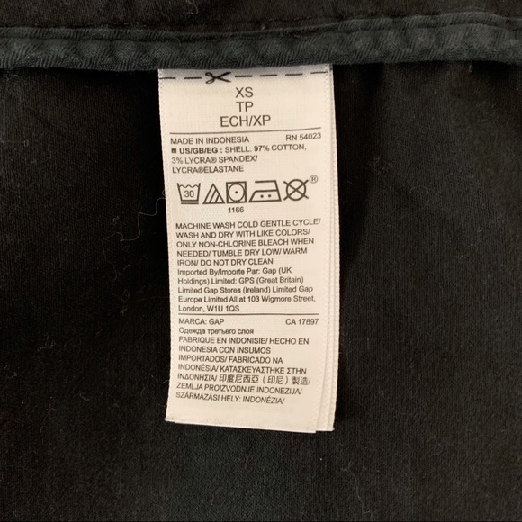 Gap Black Zip Cargo Utility Jacket - Picture 9 of 9